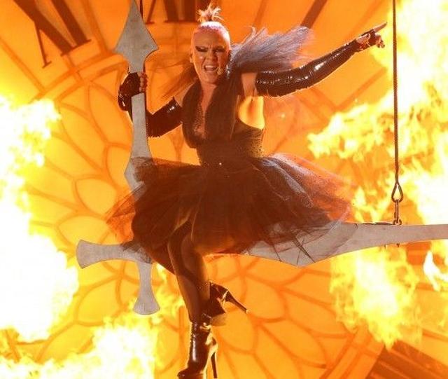 ビルボード・ミュージック・アワード2016のハイライトを総まとめ!