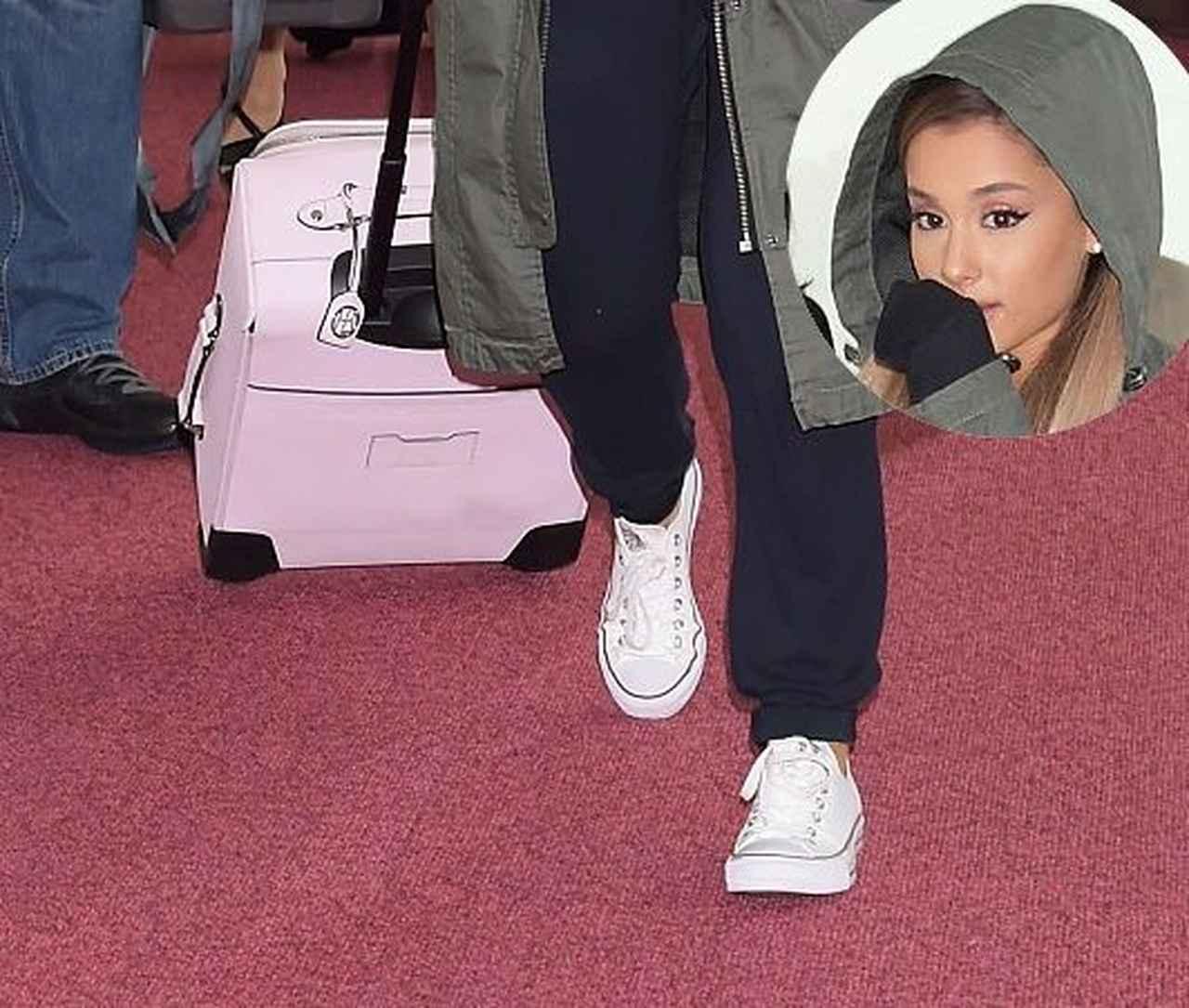 前来日公演は即完 アリアナが来日した時に持っていたキャリーバッグは7万円超え