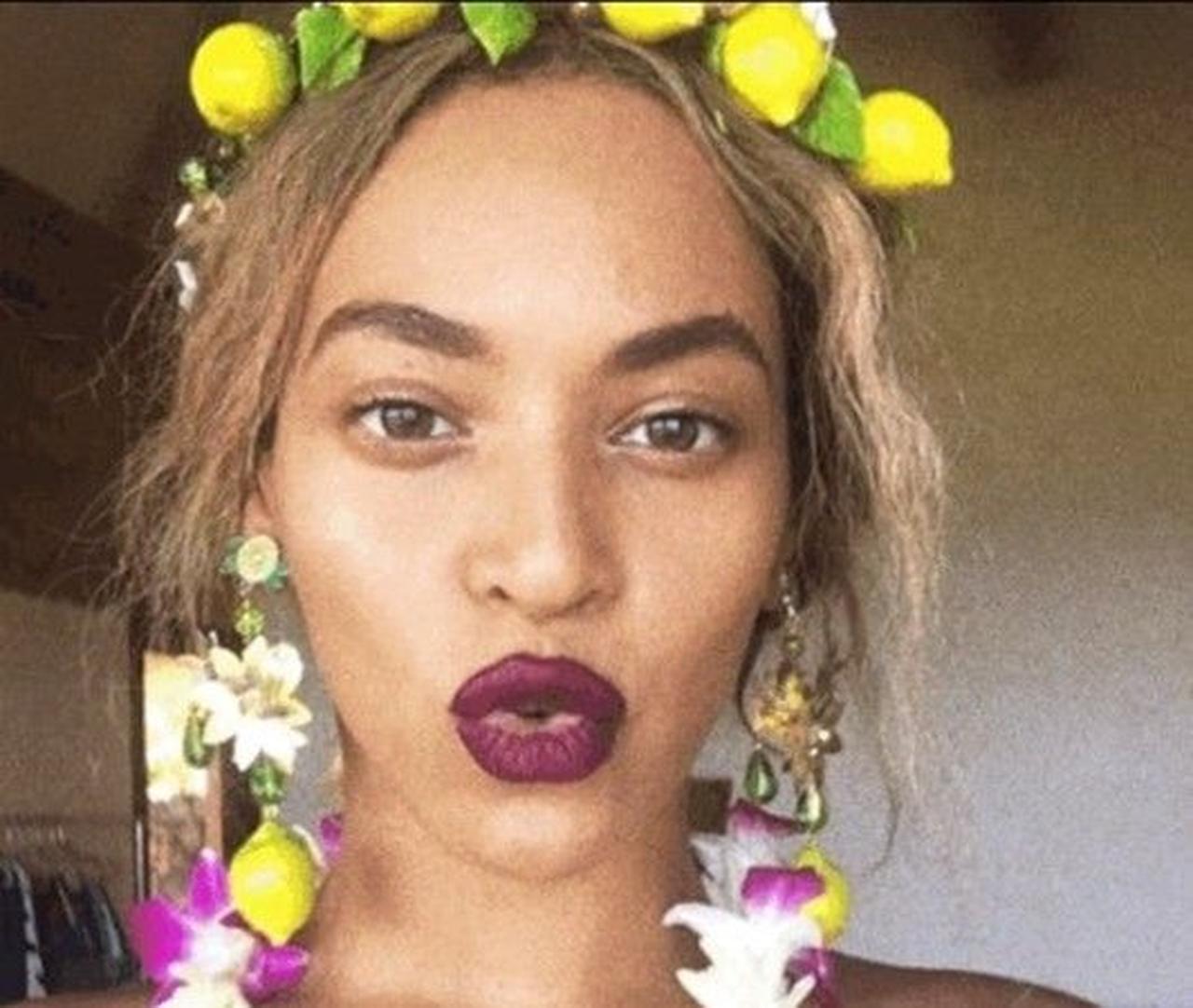 ビヨンセが私服でアルバムPR!? 夏の「レモネード」スタイルがカワイイ!