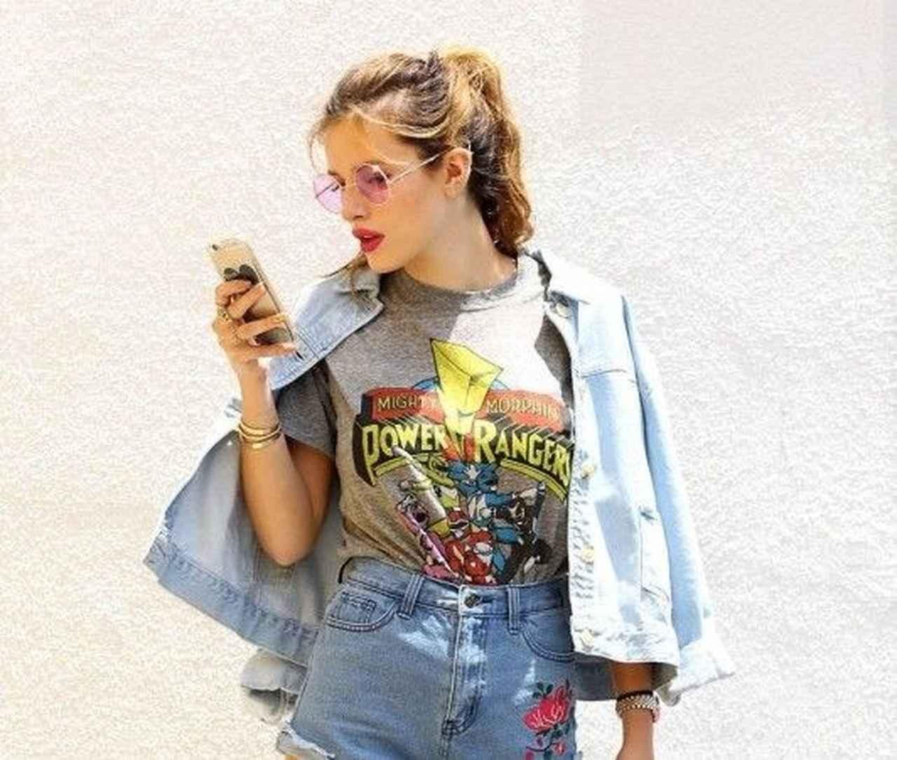 ベラ・ソーンのヴィンテージライクなポップスタイル