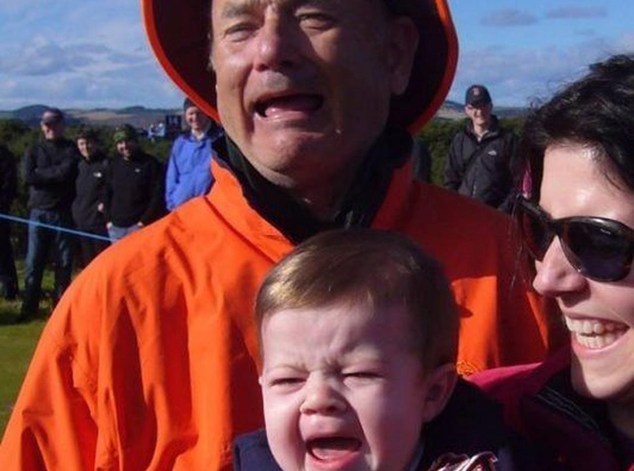 あなたはどちらか判る?この写真に写っているのはどちらのベテラン俳優?