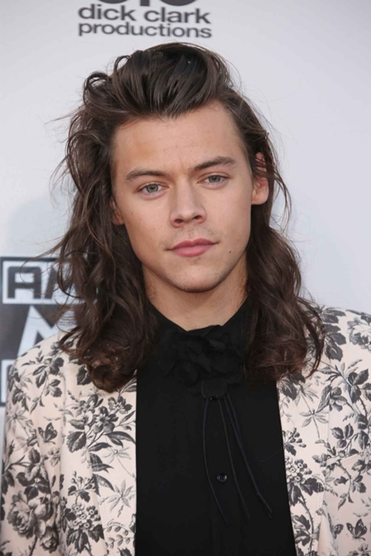 1Dハリー・スタイルズ、4月7日に何が起こる？