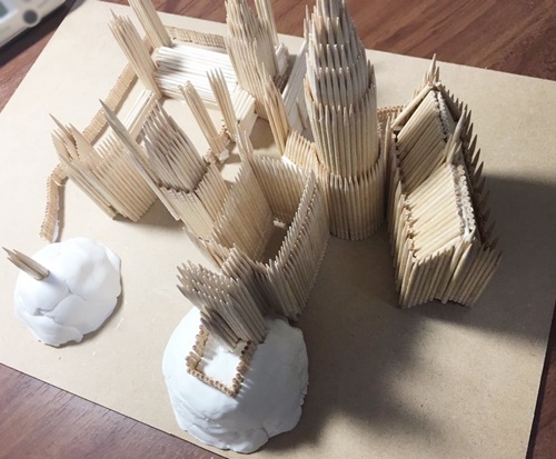 日本のハリポタ・ファンがつま楊枝1100本で作ったホグワーツ魔法魔術学校がすごい