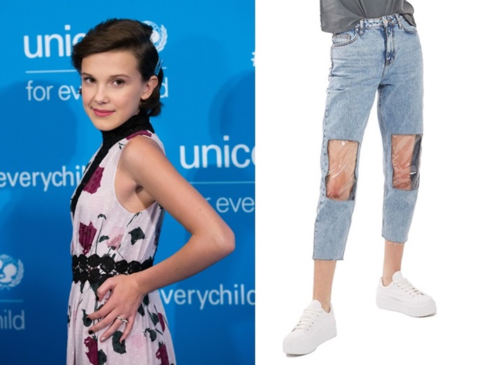 ミリー・ボビー・ブラウン、TOPSHOPの膝だけ透明デニムを着こなす