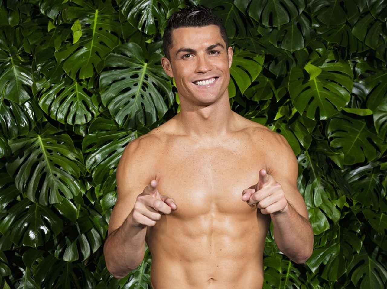 クリスティアーノ・ロナウドが「動けるデニム」ラインを発表