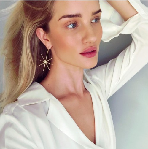 女性の憧れ!人気モデルロージー・ハンティントン・ホワイトリーの美容トーク