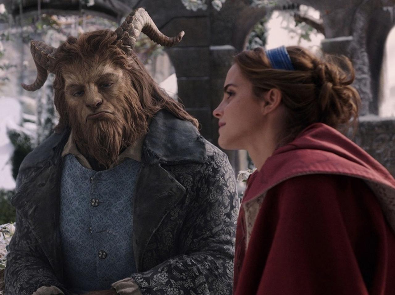 【映像あり】『美女と野獣』に呪いで「トイレ」に変えられたキャラがいたことが判明