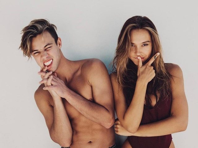 大人気SNSスターが夢の共演！キャメロン・ダラスとアレクシス・レンが動画を公開