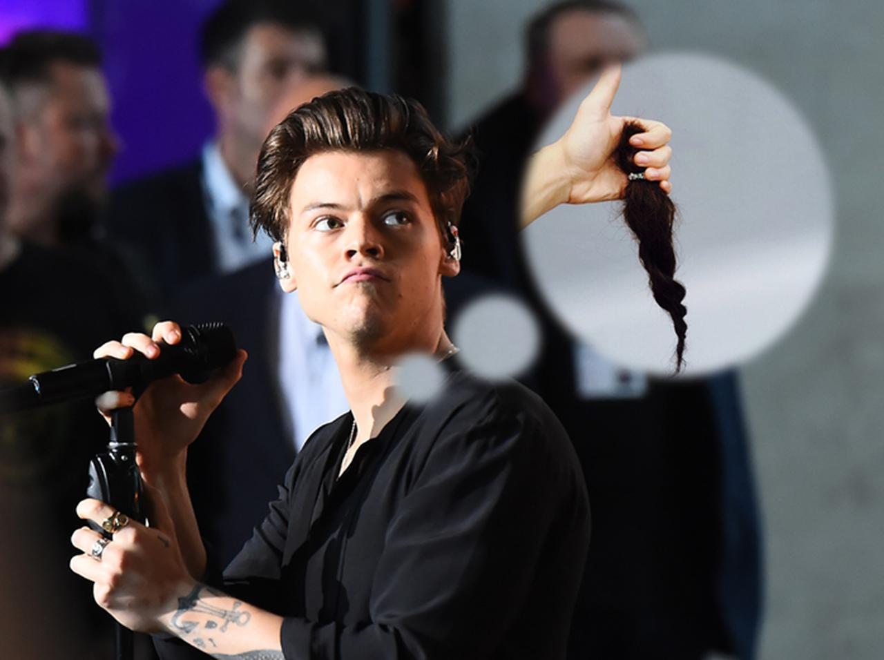 1Dハリー・スタイルズ、代名詞だったロングヘアをバッサリ切った時の心境語る