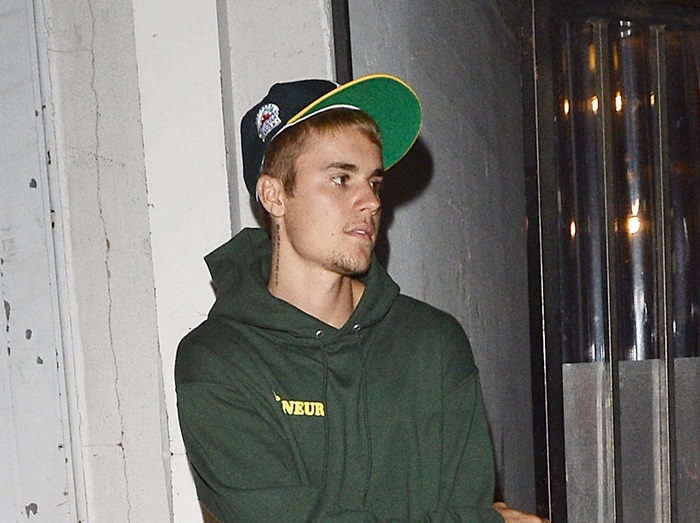 ジャスティン・ビーバー、運転していた大型車とパパラッチが接触事故