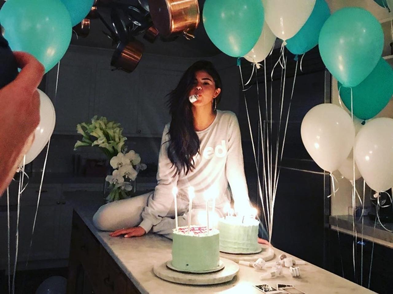 セレーナ・ゴメス、彼氏のザ・ウィークエンドとバースデーランチ