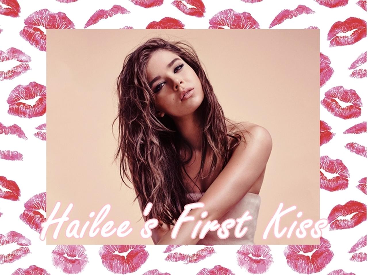 美女シンガーのヘイリー・スタインフェルド、初キスを2人の男性から奪われた