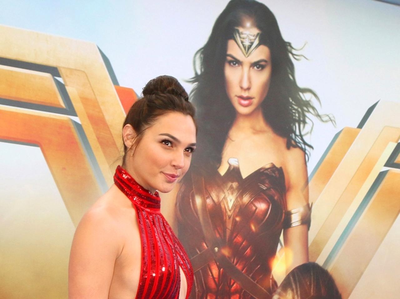 映画『ワンダーウーマン』のガル・ガドット、なんと撮影中に「妊娠5ヵ月」だった!