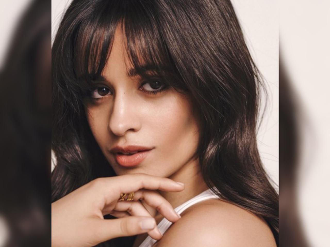 ソロデビューしたカミラ・カベロ、大手化粧品「ロレアル」の顔に