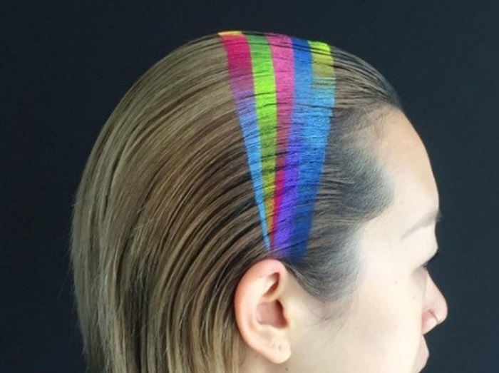 新感覚アクセサリー!?ヘアスプレーで作るレインボーヘアバンドがスゴイ