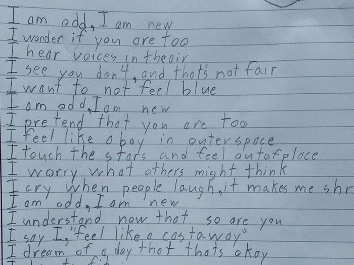 自閉症の10歳の少年が書いた「私は」というタイトルのポエムが深い