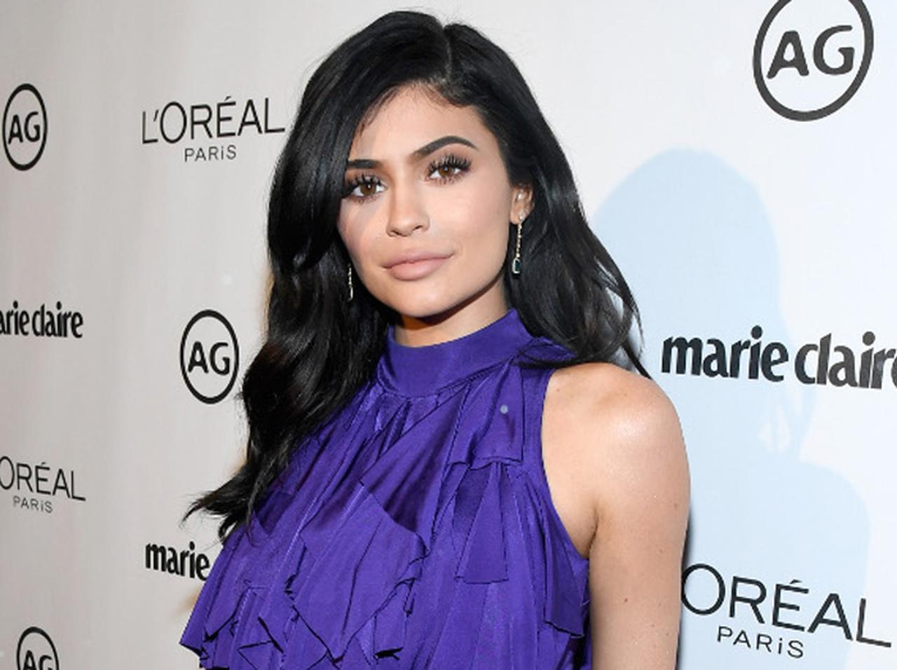 年収20億の20歳カイリー・ジェンナーが妊娠!父親は交際中のトラヴィス・スコット