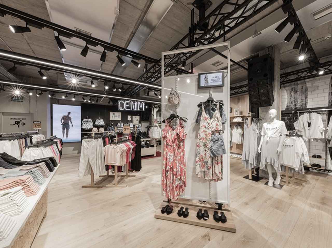 ZARA姉妹ブランドBershka渋谷店リニューアルオープン！オンラインストアも開設