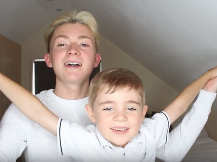 YouTuberが5歳の弟に自分はゲイだと告白、弟の反応が可愛すぎる