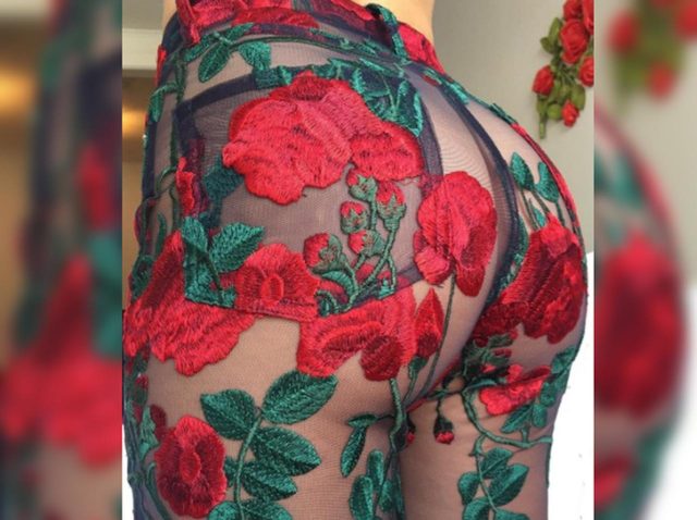 時代はスケスケ？「お尻が丸見えデニム」が斬新すぎる