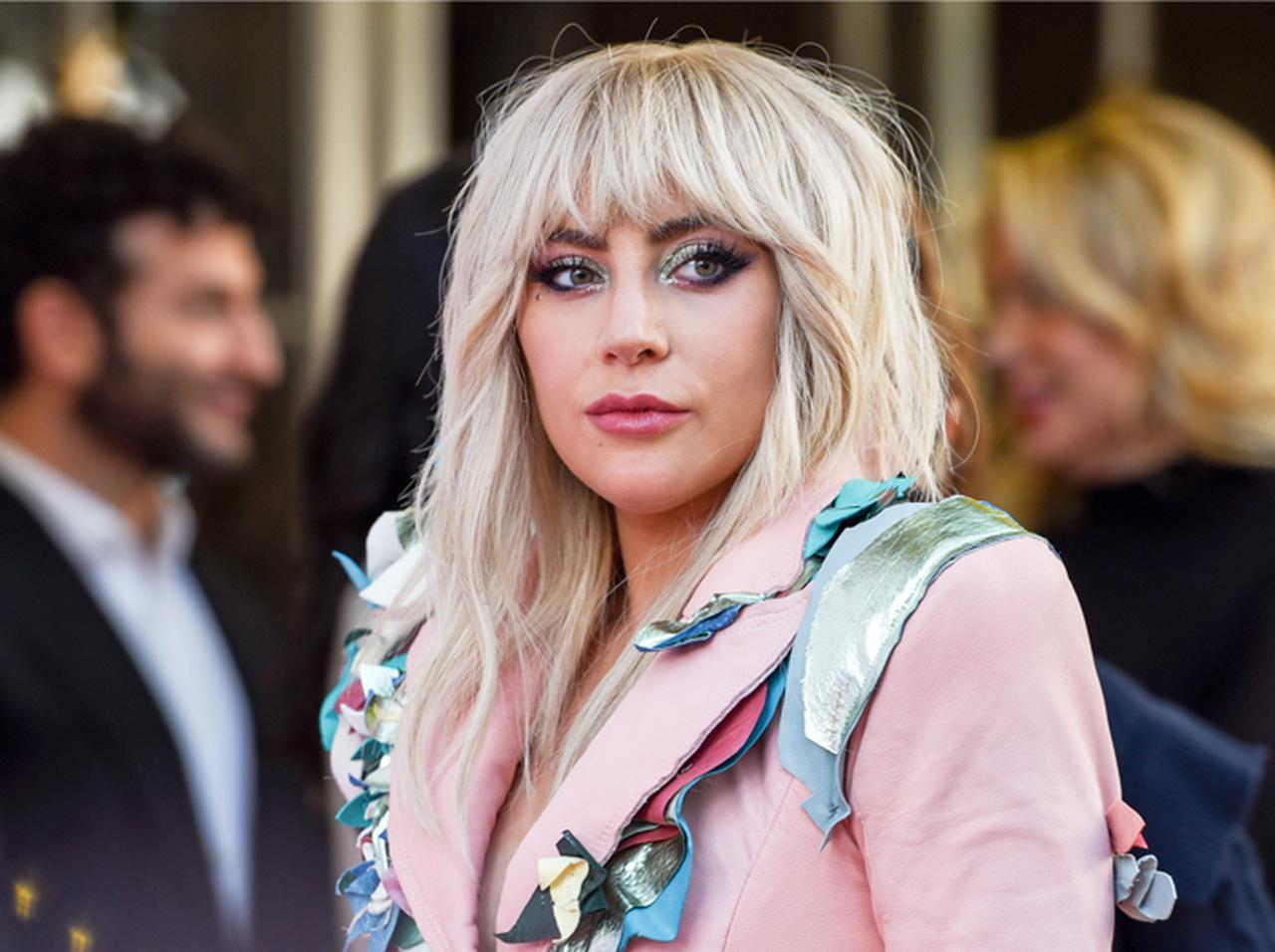 「線維筋痛症」を公表したガガ、体の激痛を訴え病院搬送 フェス出演を辞退