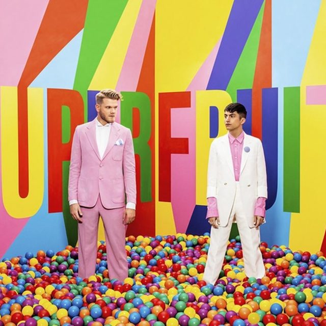 略して「スパフル」！キュンキュンする歌うまLGBTアイコンが日本デビュー