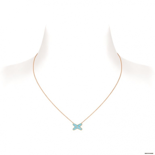 セレブ御用達ショーメのジュエリーを「LIENS DAY リアン デイ」にてプレゼント!