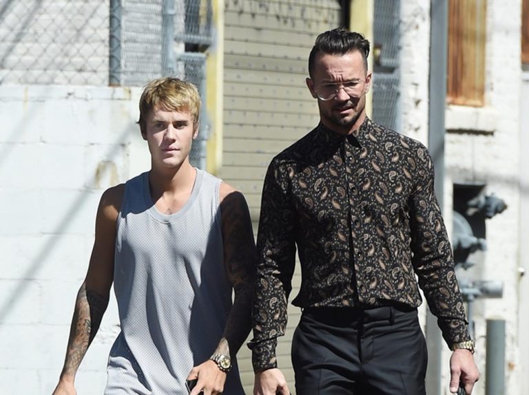 ジャスティン・ビーバー、仲良しの牧師と男2人で意外すぎる場所へ