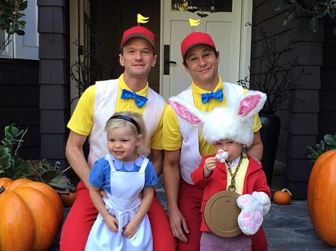 家族で仮装するなら、このセレブに学べ！真似したくなるハロウィン仮装5連発