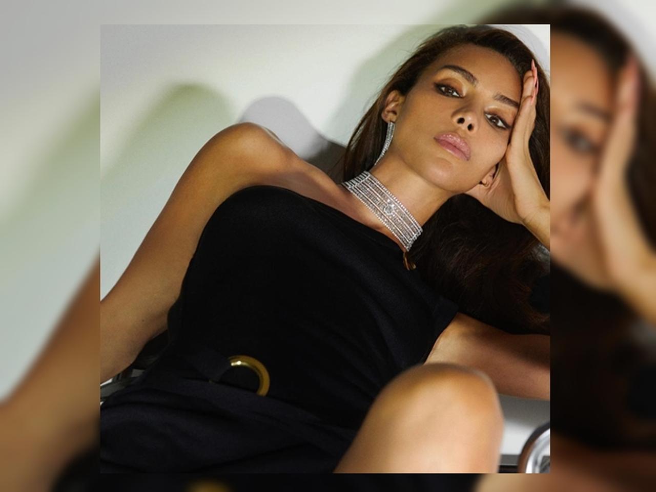 米プレイボーイ誌に初のトランスジェンダー「プレイメイト」が登場