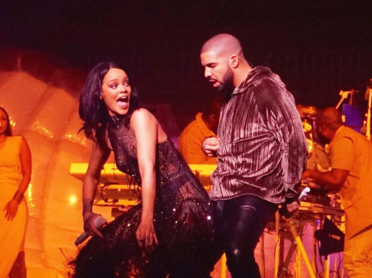 ドレイクが自宅に飾っているのはリアーナではなくビヨンセの肖像画