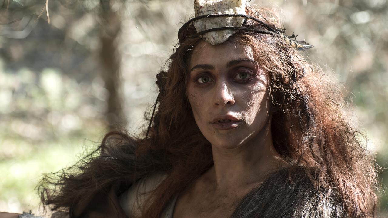 レディー・ガガも出演、話題のホラードラマのデジタル配信開始