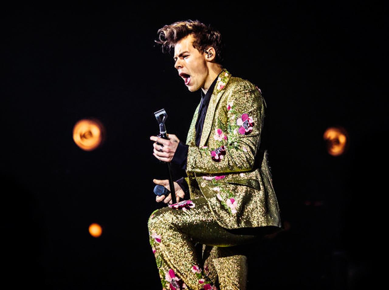 ヴィクシーショー出演決定のハリー・スタイルズ、ランウェイで元カノたちと共演?