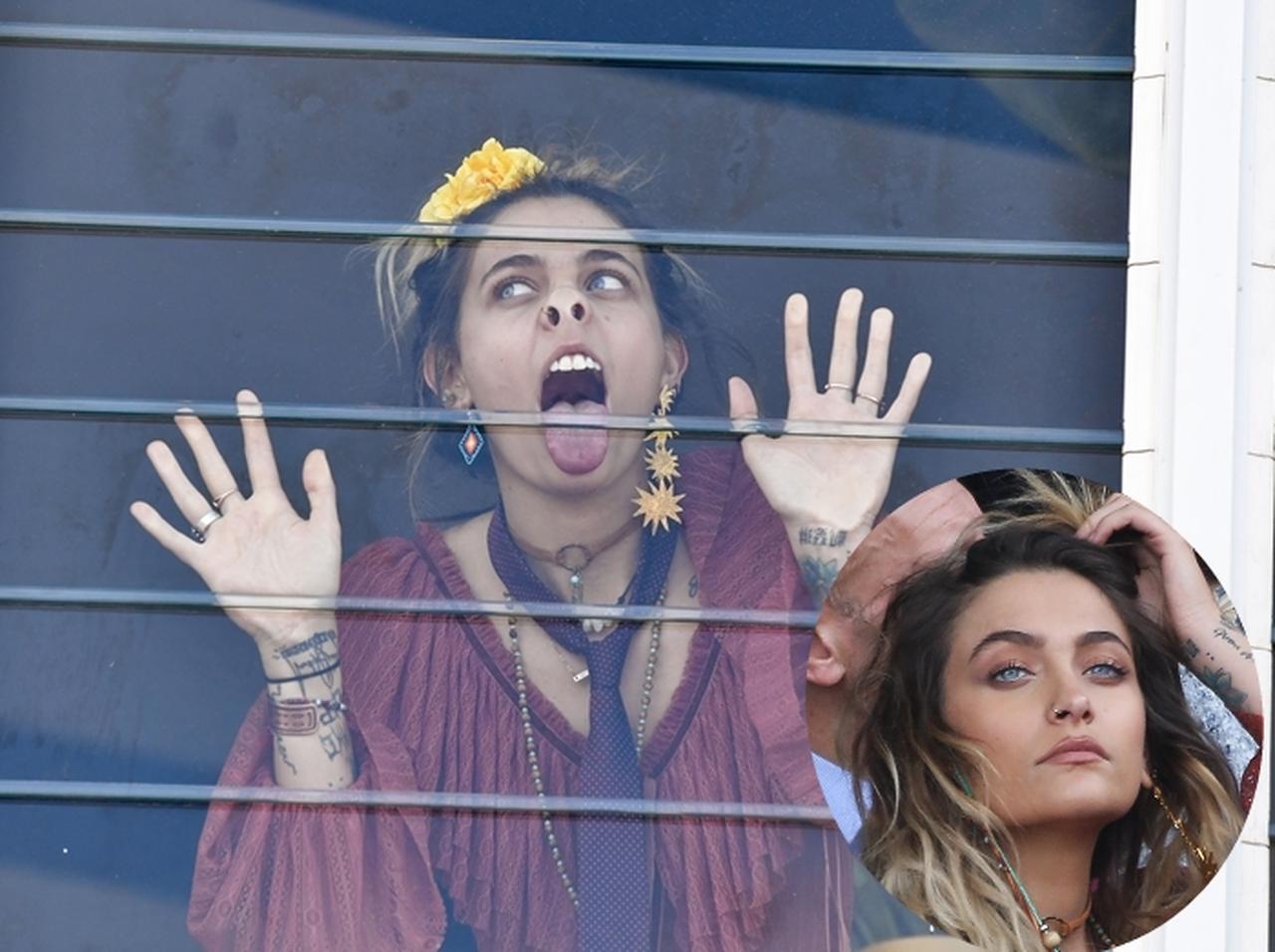 マイケル・ジャクソンの美人娘パリス、国民的イベントで渾身の変顔