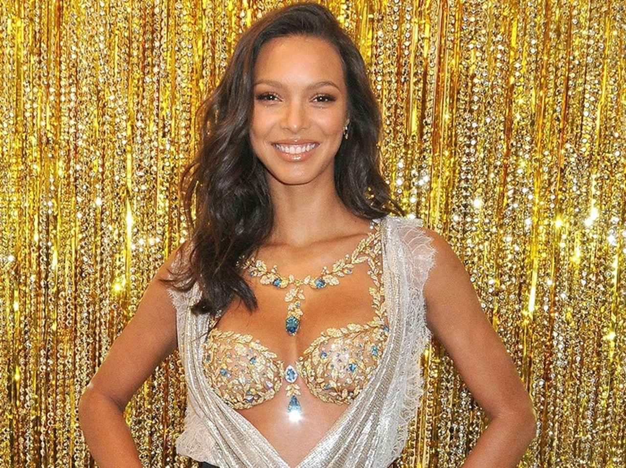 2億円の豪華宝石ブラを着用するのは新人エンジェルのライス・リベイロ！