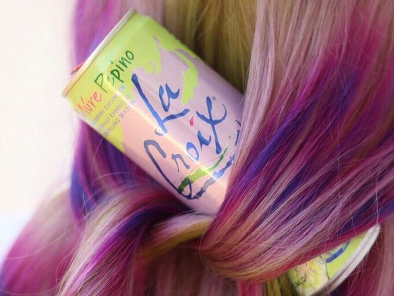 髪色に迷ったらコレ!人気飲料の缶と同じ色のヘアカラーにする人が続出