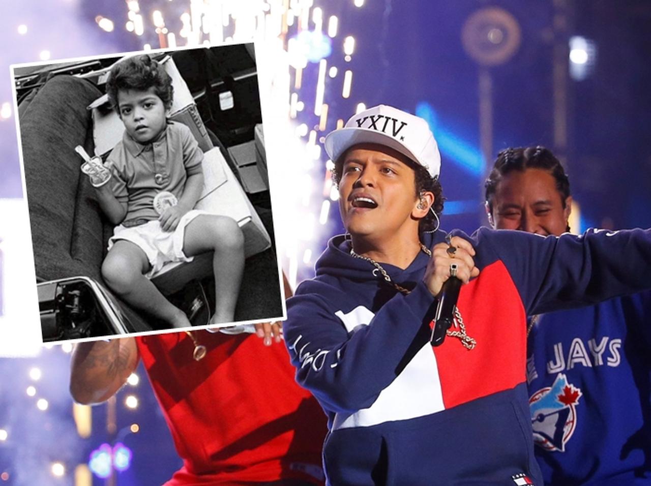 ブルーノ・マーズ、「自分の写真」をSNSに投稿して訴えられる