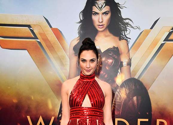 セクハラ男とは働けない！女優ガル・ガドットが続編降板を盾にBラトナーの追放を要求