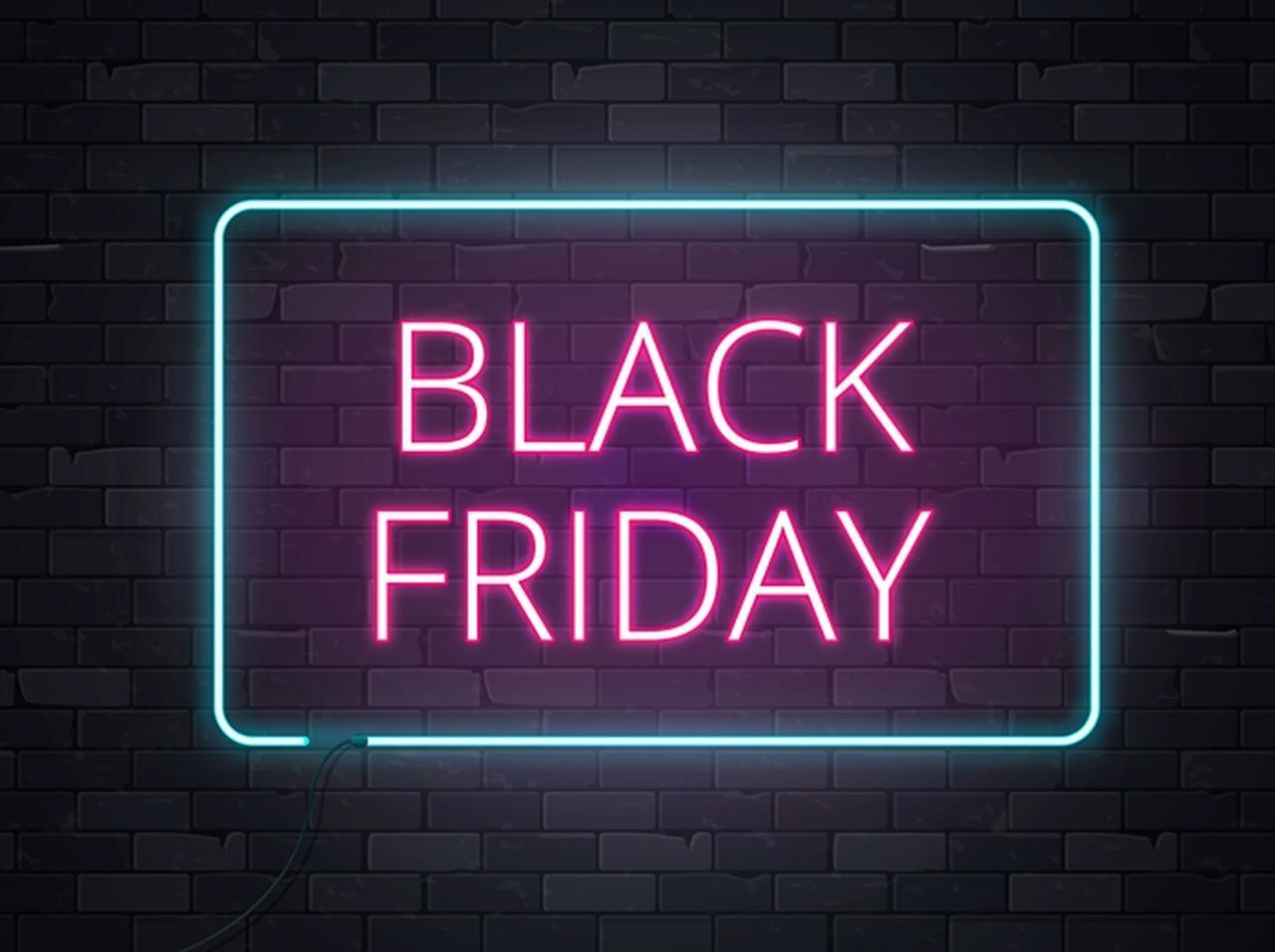 「ブラックフライデー」特別セールをしている海外ブランド7選