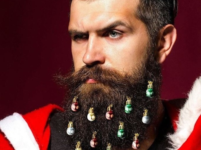 ひげのある男性必見!「ひげクリスマスツリー」が海外で人気
