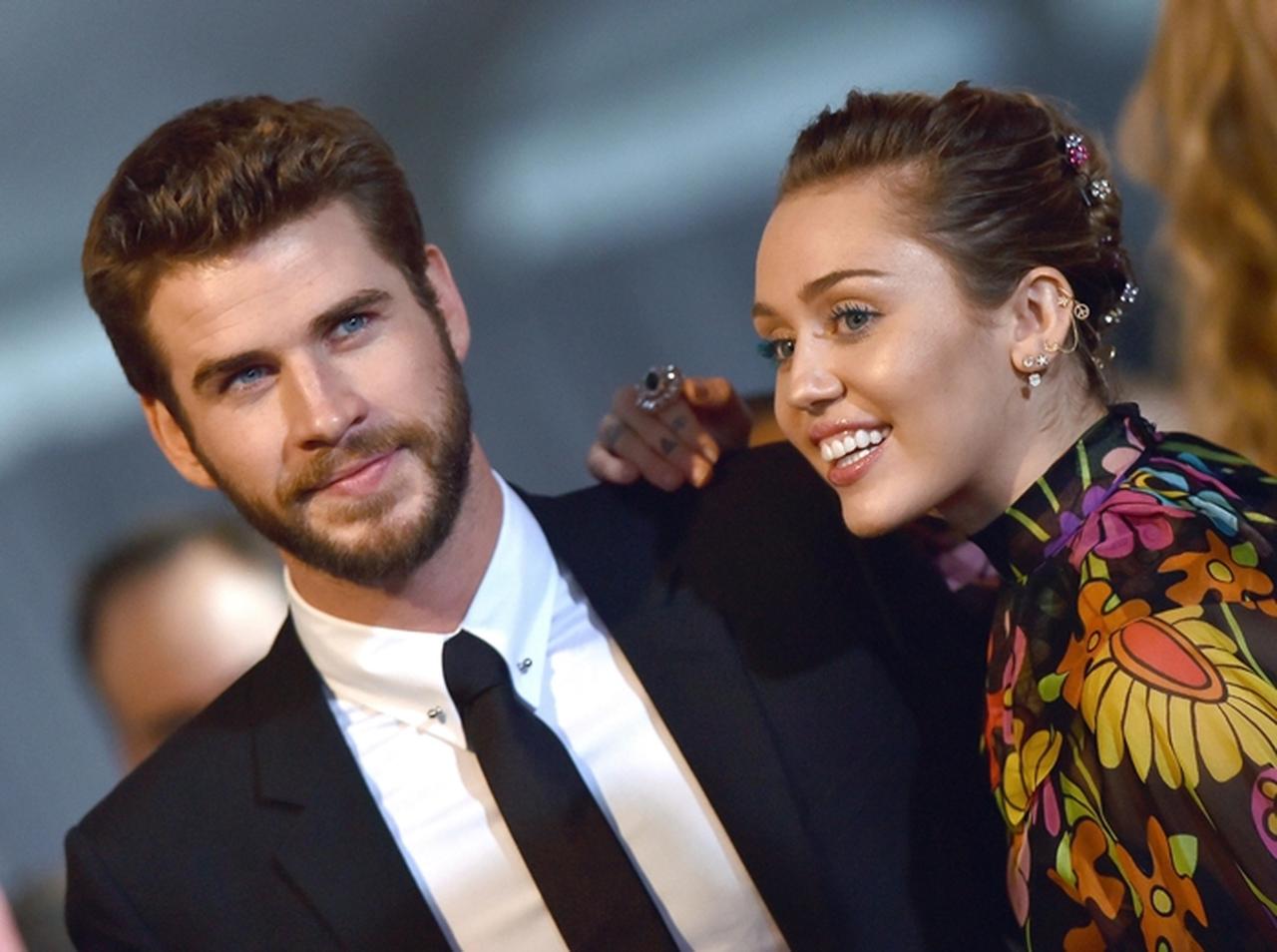 マイリー・サイラス、「アレ」の食べすぎで妊娠説が広まる