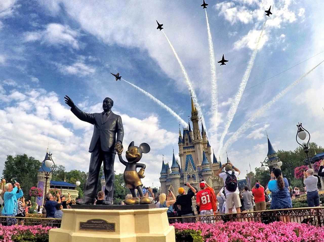 ディズニーのキャストが絶対にしてはいけない「あること」って？