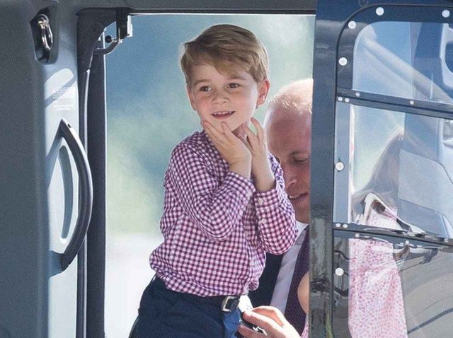 英ジョージ王子、初めてのお遊戯会で地味めな脇役を熱演！その役柄とは