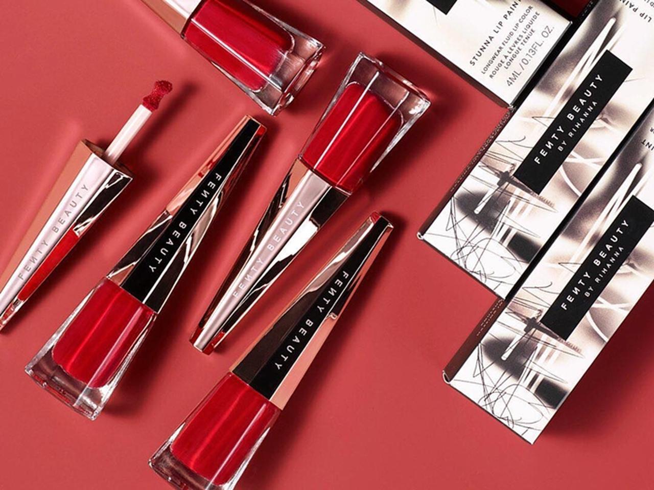 ある理由で赤リップが似合わないと嘆く女性にブランドが愛の手