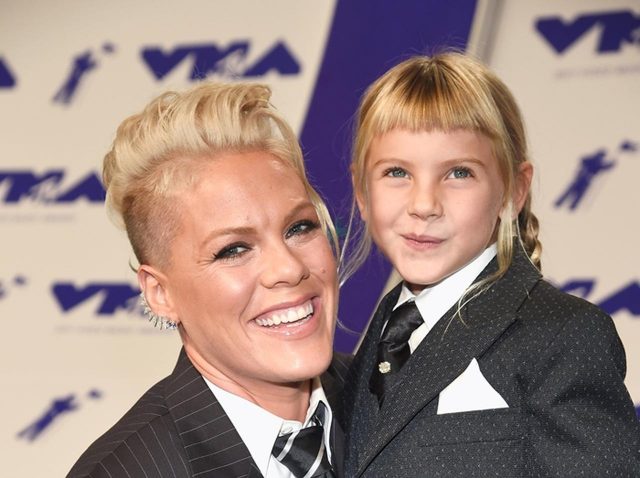 人気シンガーのピンクが6歳の娘に贈った「恋愛アドバイス」が最高すぎる