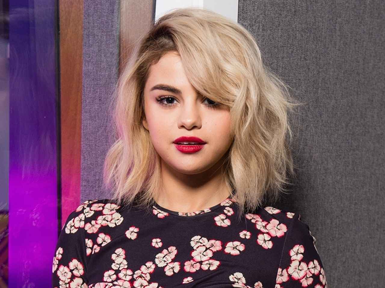 セレーナ・ゴメスがJ・ビーバーとのデートを「途中放棄」、その理由に爆笑