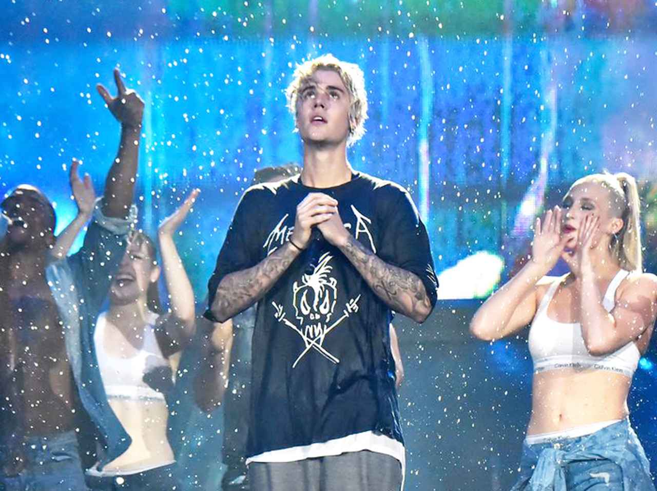 ジャスティン・ビーバーがグラミー賞を欠席する理由がファンにとっては嬉しすぎる