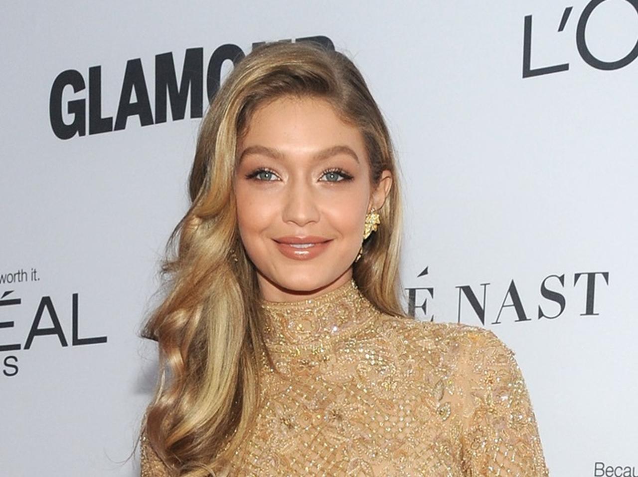 来日中のジジ・ハディッド、日本流のおもてなしに大喜び