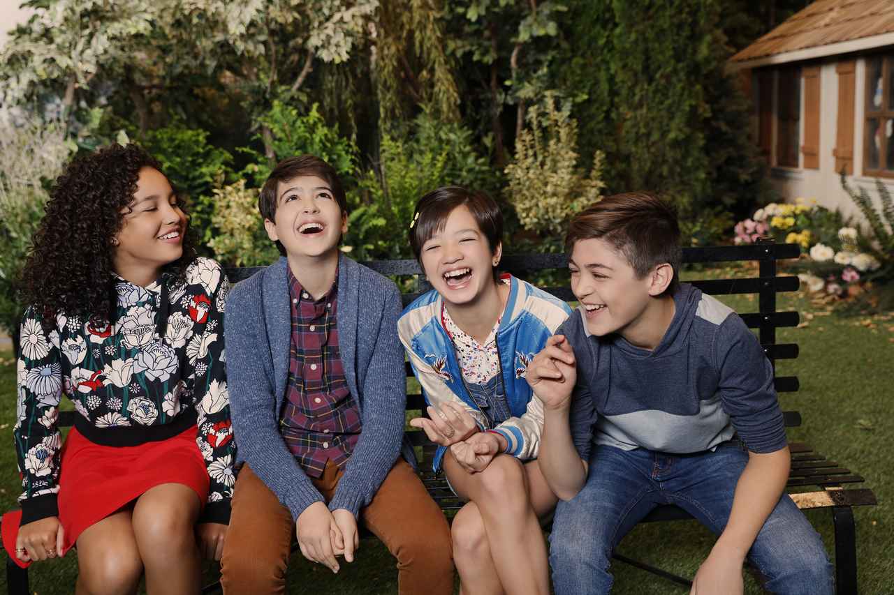 ディズニーの多様性10代ドラマ『アンディ・マック』、年間1位の大反響をキャストはどう思っている?