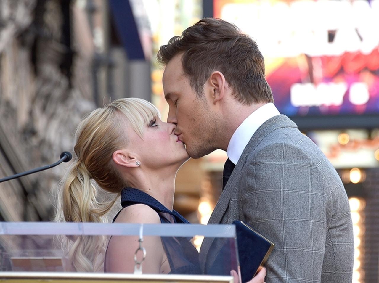 友人の元ダンナと熱愛報道…渦中の人気女優が見せた「お手本対応」とは?